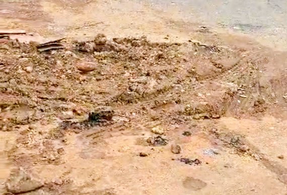 Residentes de Costa del Faro denuncian deterioro de calles en Santo Domingo Este